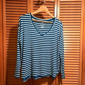 American Eagle Outfitters Soft and Sexy Long Sleeve Tee